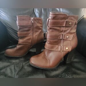 7.5 Brown Fergalicious booties